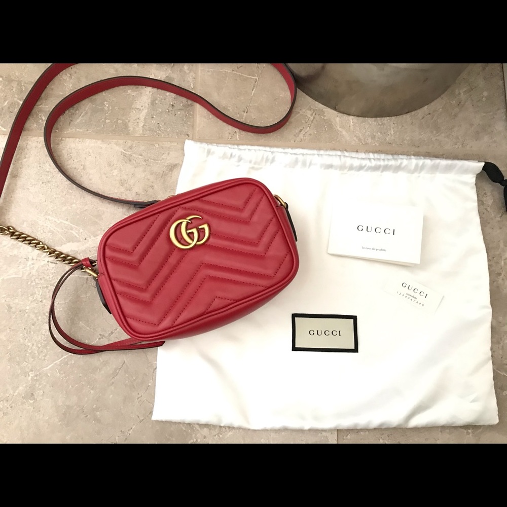 Gucci Marmont Mini Matlasse purse red